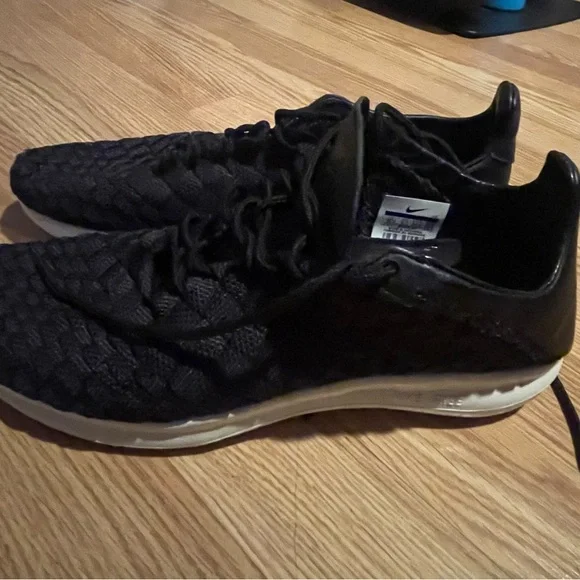 Nike Inneva Woven Free Sneakers | Black | 10.5M / 12W | NWT - Picture 7 of 11